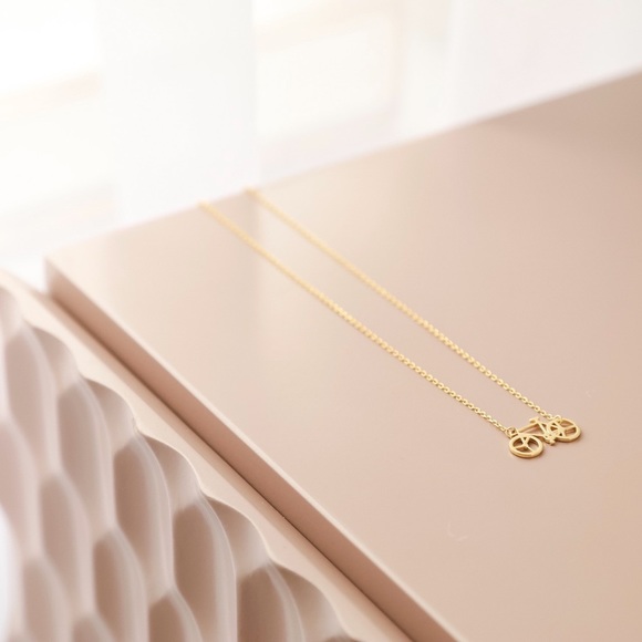 SoldOut11thStreet - Picture 4 of 8